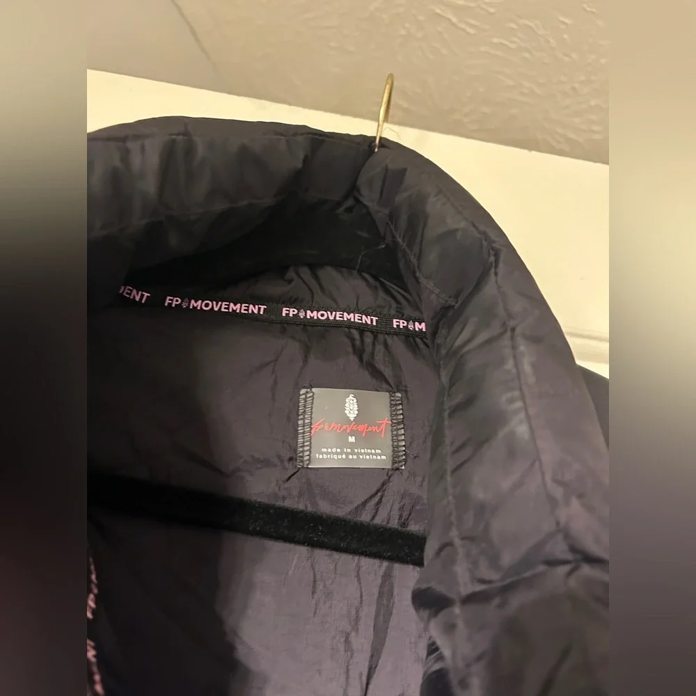 FP Movement In A Bubble Puffer Vest - Picture 4 of 5